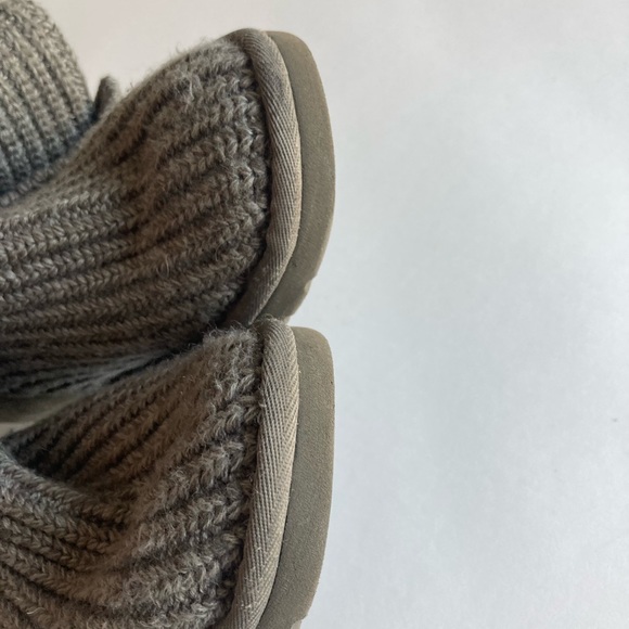 UGG Grey Wool Knitted Sheepskin Leather Knitted Boots size 6 - Picture 12 of 14